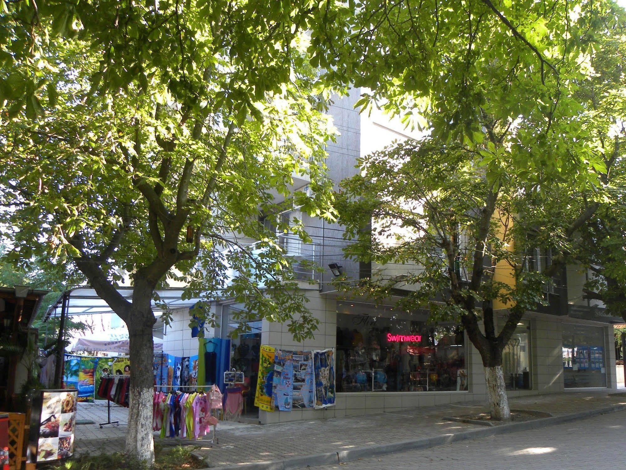 אובזור Apartcomplex New Tawn מראה חיצוני תמונה
